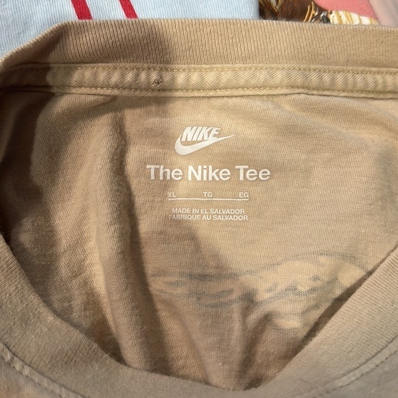 Nike Sun Club short sleeve shirt size XL unisex - Picture 5 of 6